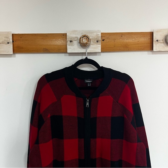 Torrid Cardigan Zip Up Buffalo Plaid Bomber Sweater - Picture 6 of 15